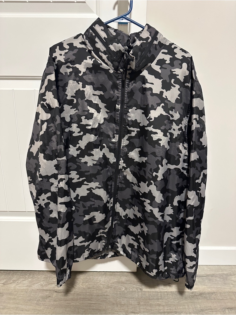 Vintage Nike Sportswear (NSW) Camo Hooded Windbreaker